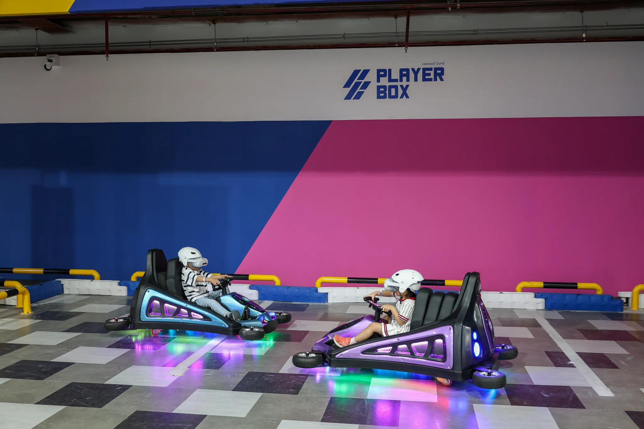 อาวุธหลายแบบให้เลือก — AR Battle Kart