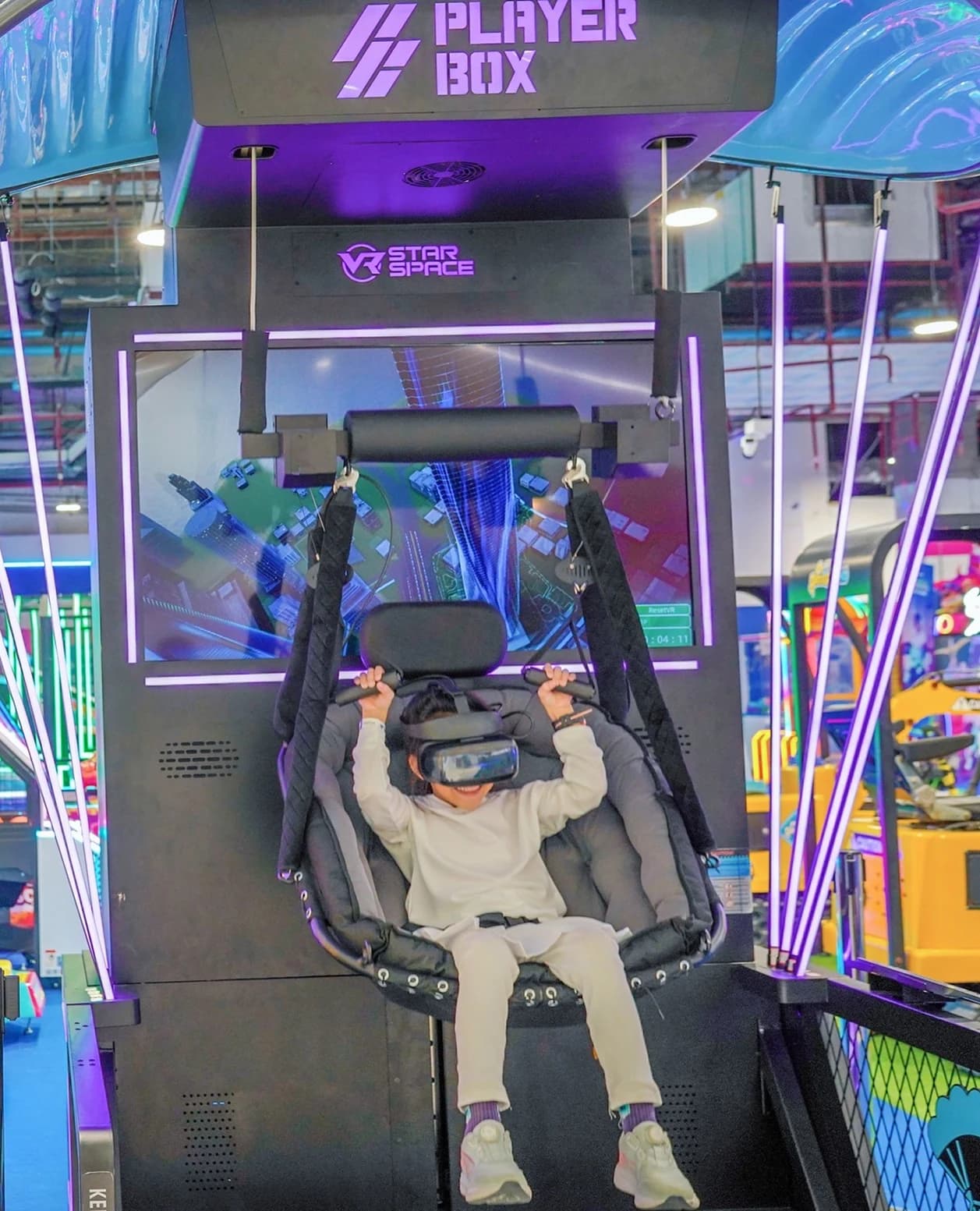 VR Paradrop/Paraglider at The Mall Bangkae