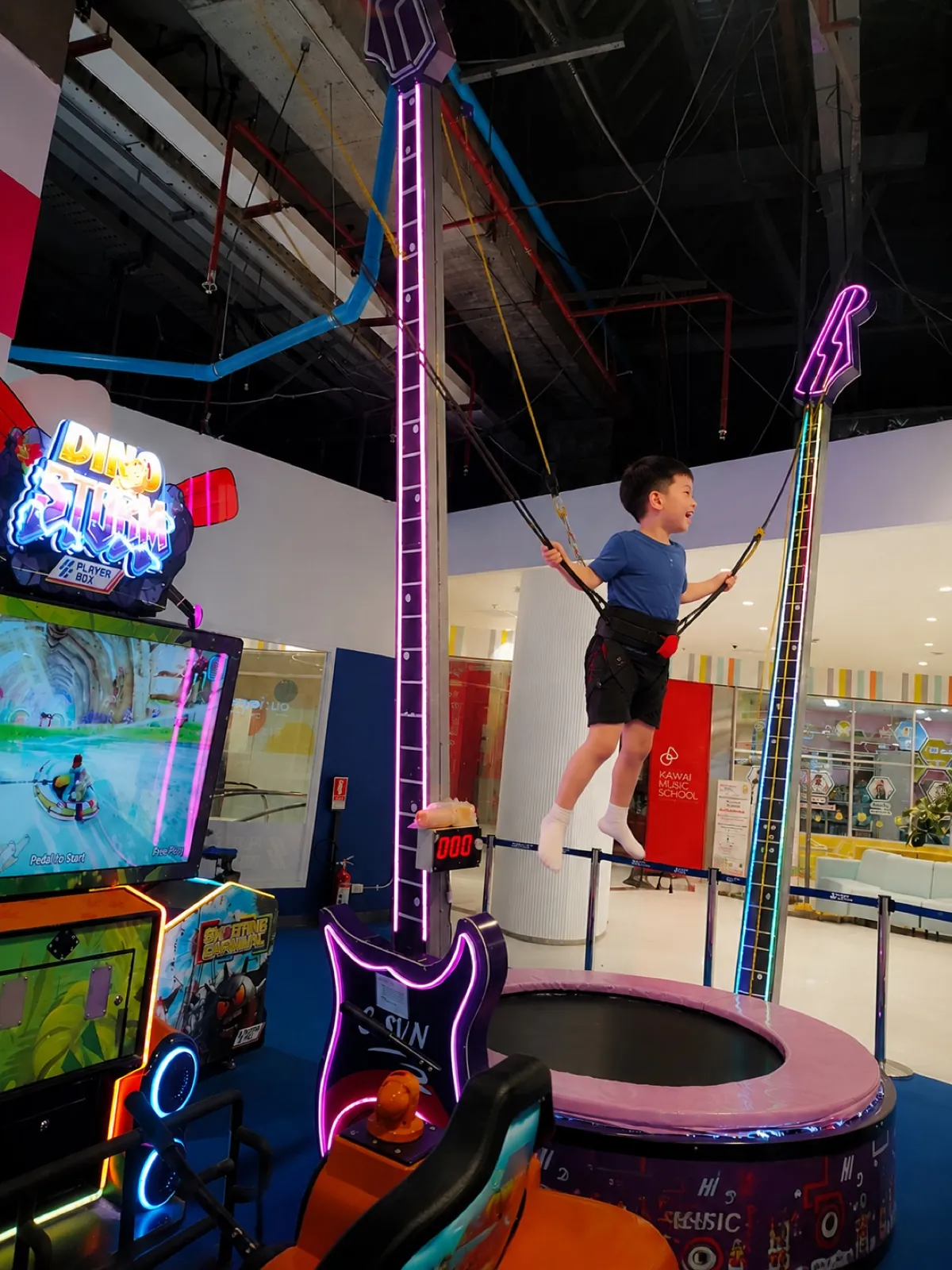 Sky Jumper at Central Rama 3