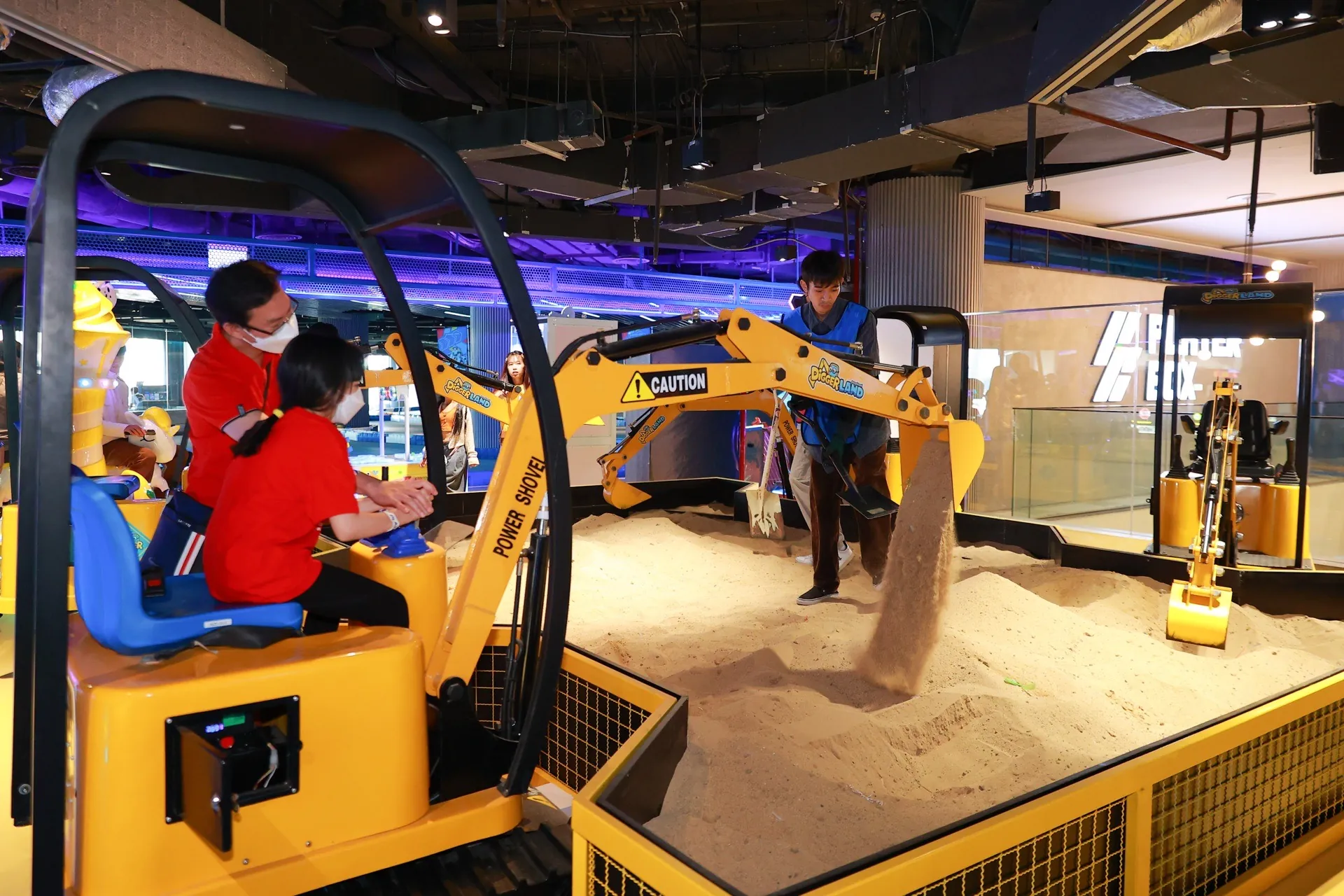 มุมถ่ายรูปสุดประทับใจ — Digger Land