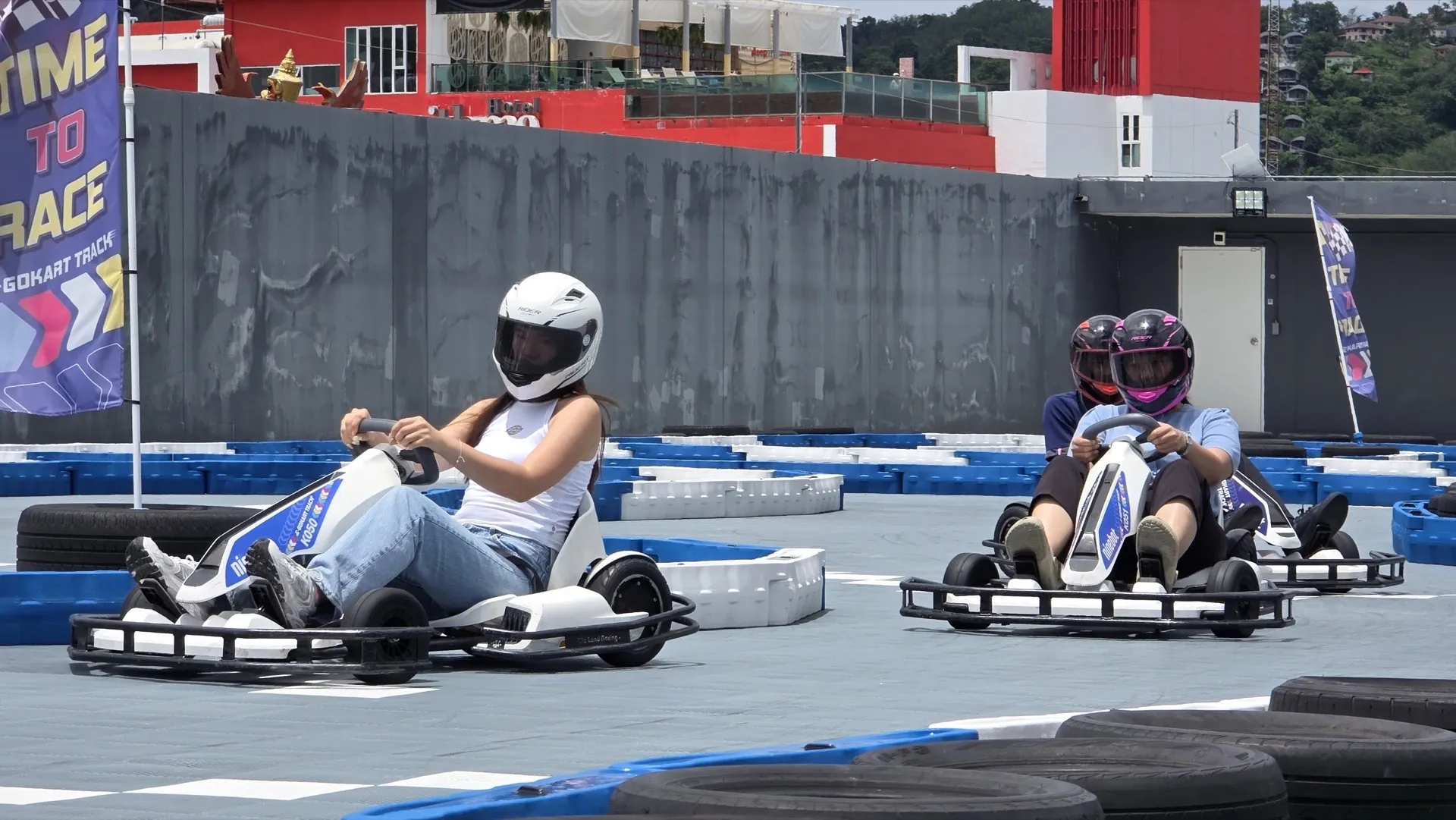 Sunset session on the Patong rooftop circuit