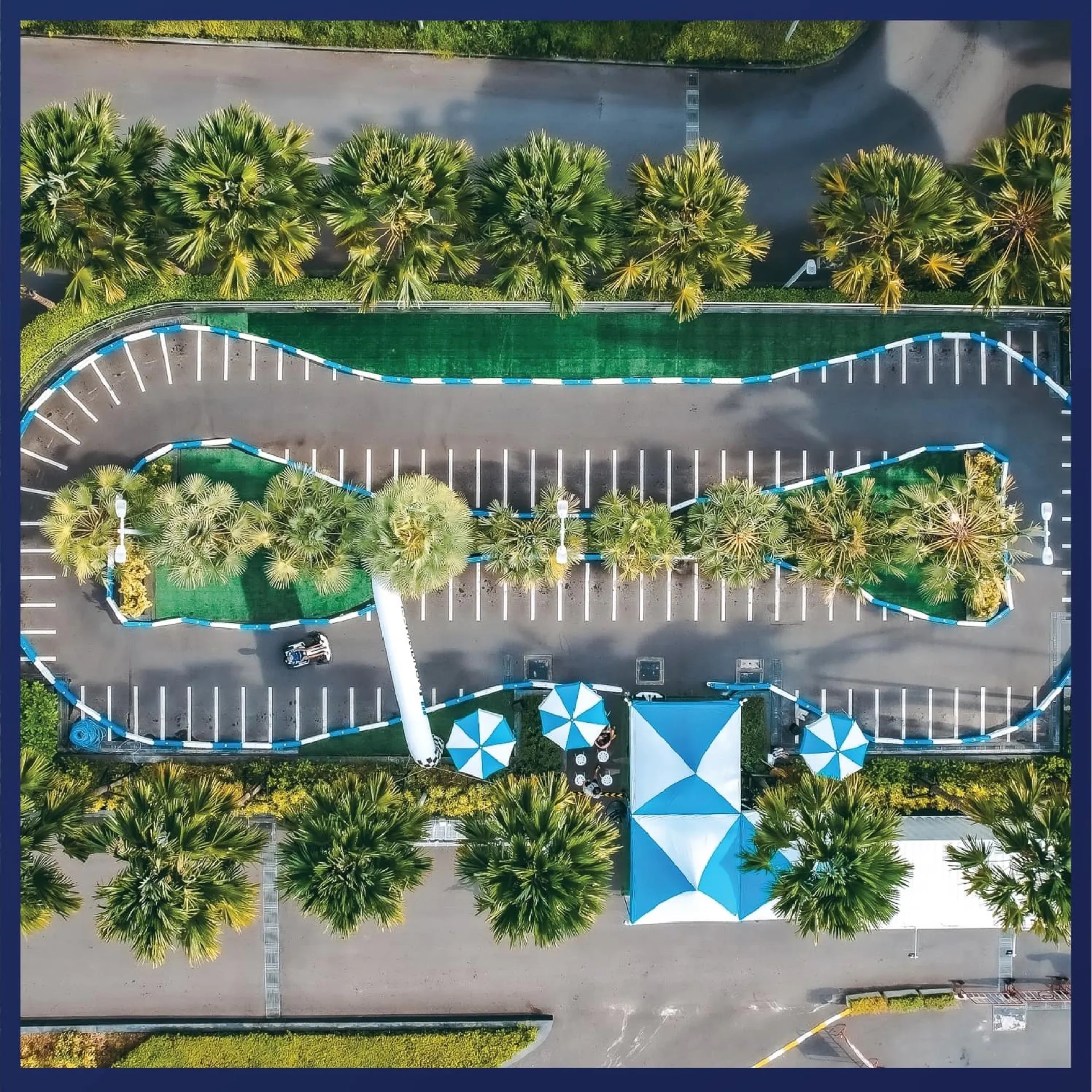 Aerial view of the figure-eight outdoor circuit at Terminal 21 Pattaya